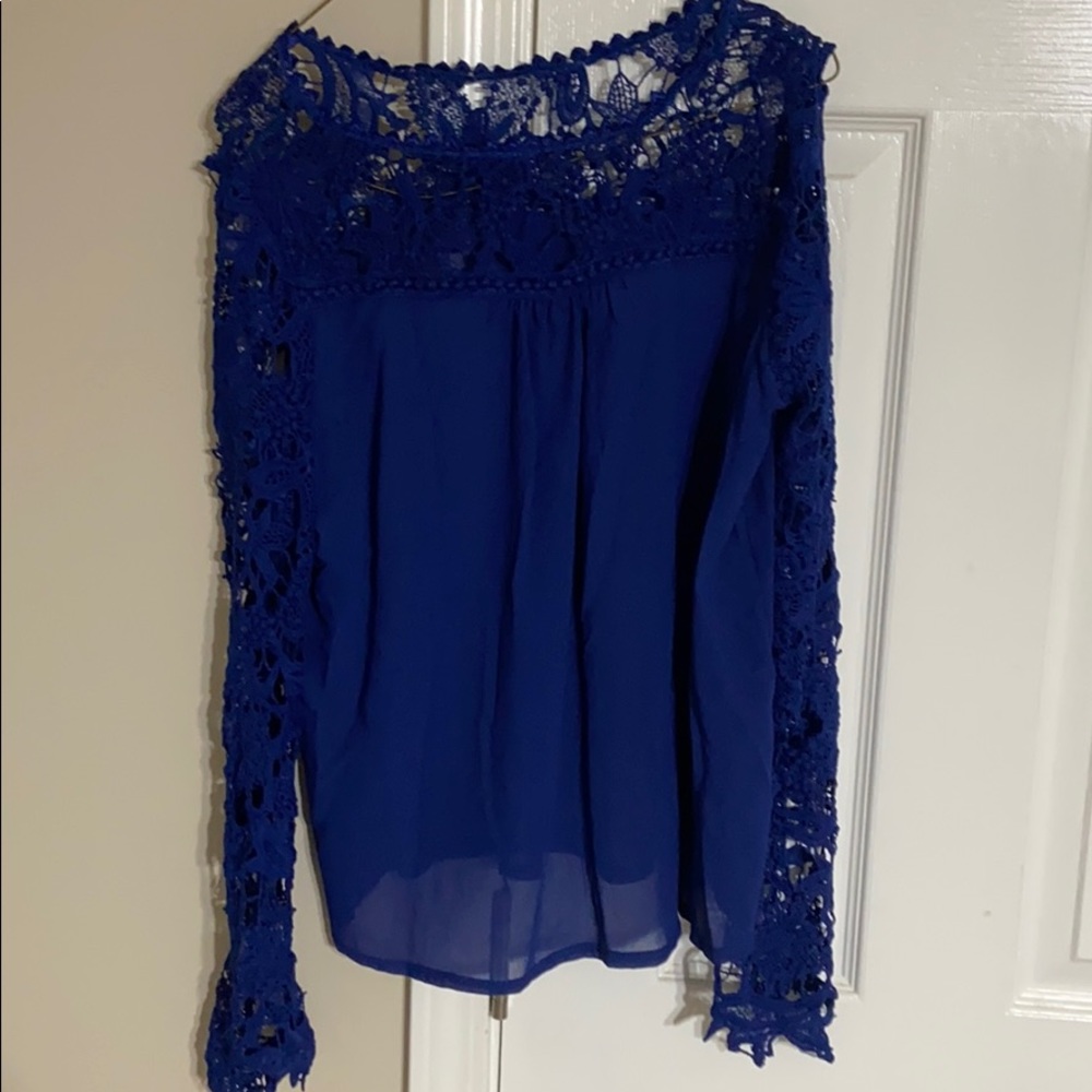 Blouse - Picture 2 of 2